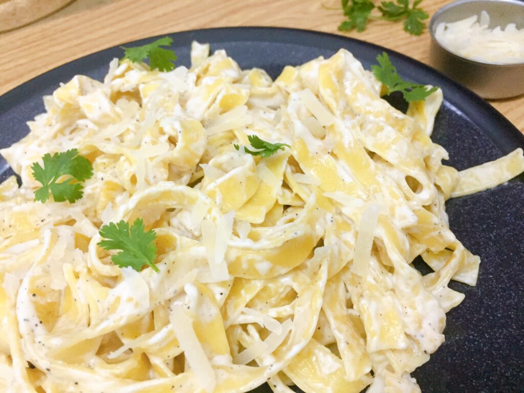 FETTUCCINE ALFREDO