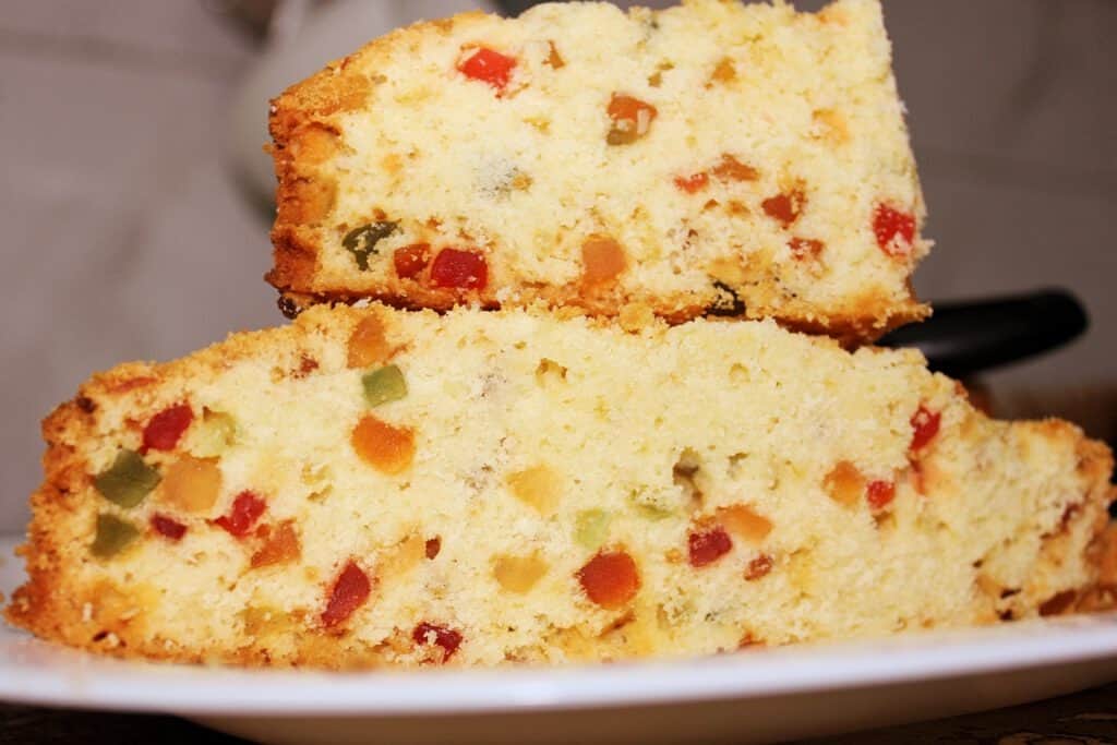 TUTTI FRUTTI TEA CAKE